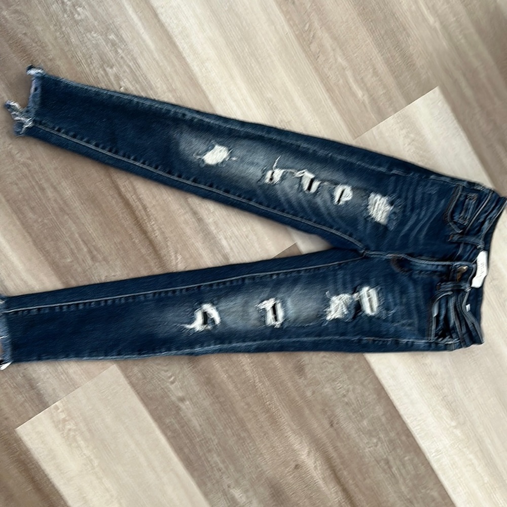 Blue skinny jeans